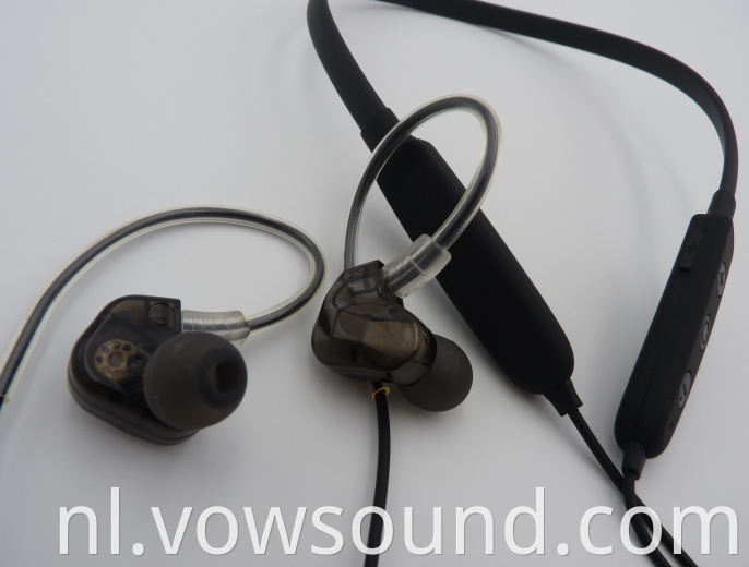 Bluetooth Earphone with Mic